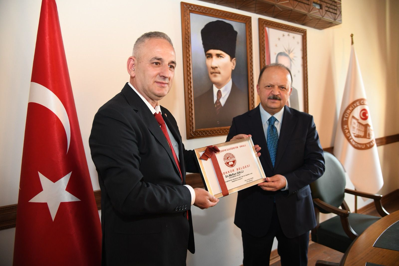 Vali Meftun Dallı, Makedonya'dan Gelen Öğrencileri Ağırladı (3)