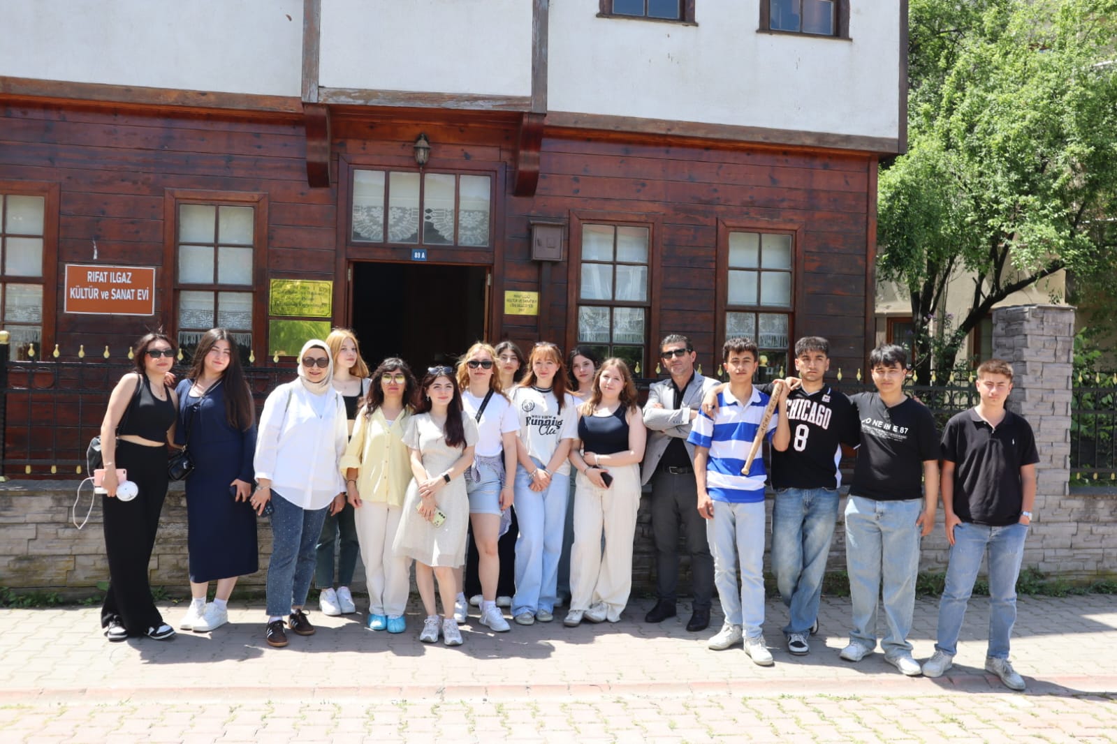 Cide Rıfat Ilgaz (2)