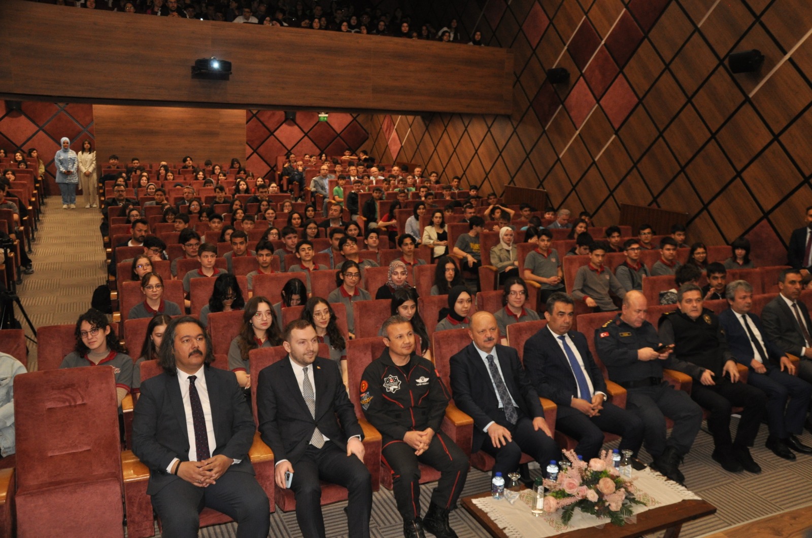 İlk Türk Astronot Alper Gezeravcı Kastamonu'ya Geldi! (2)