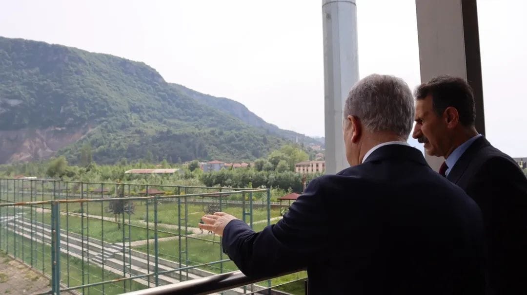 Mhp'nin Iki Numarası Cide'yi Ziyaret Etti (3)