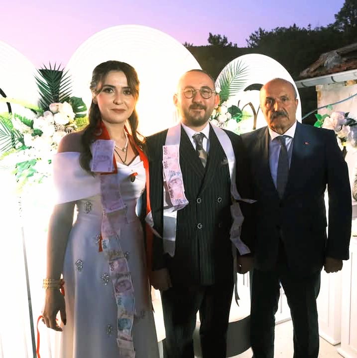 435C886A 3B2C 402F 9Ea4 1F71510D99Ef