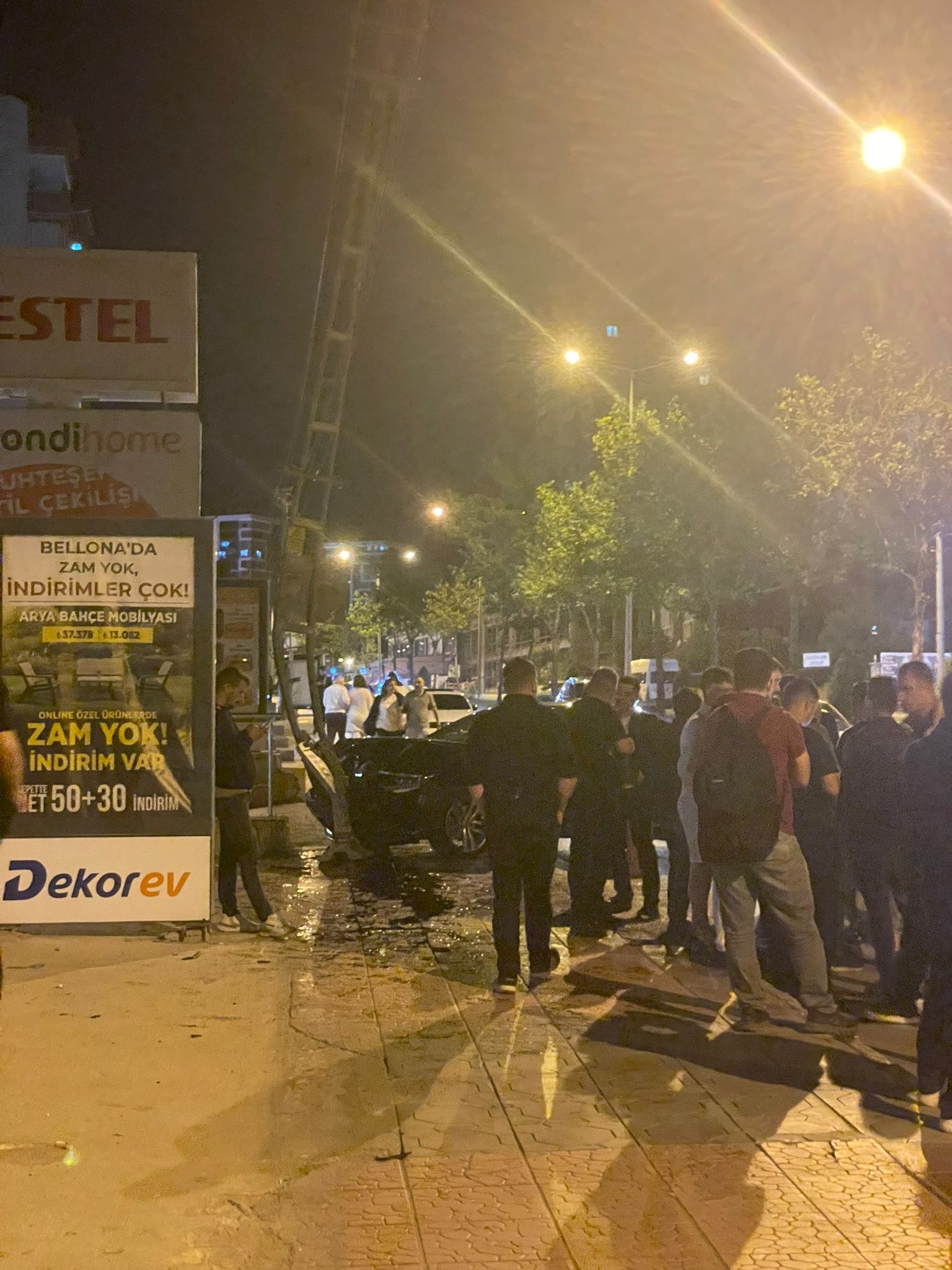 6542E826 Ab5C 49C5 Add1 0Cef9Ad0E503