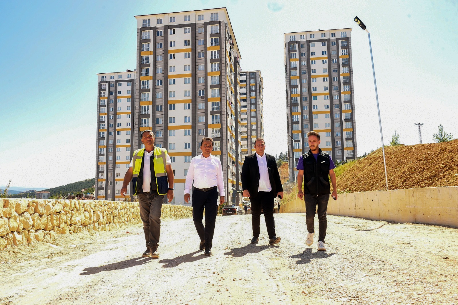 Başkan Baltacı Asfalt Çalışmalarını Inceledi (2)