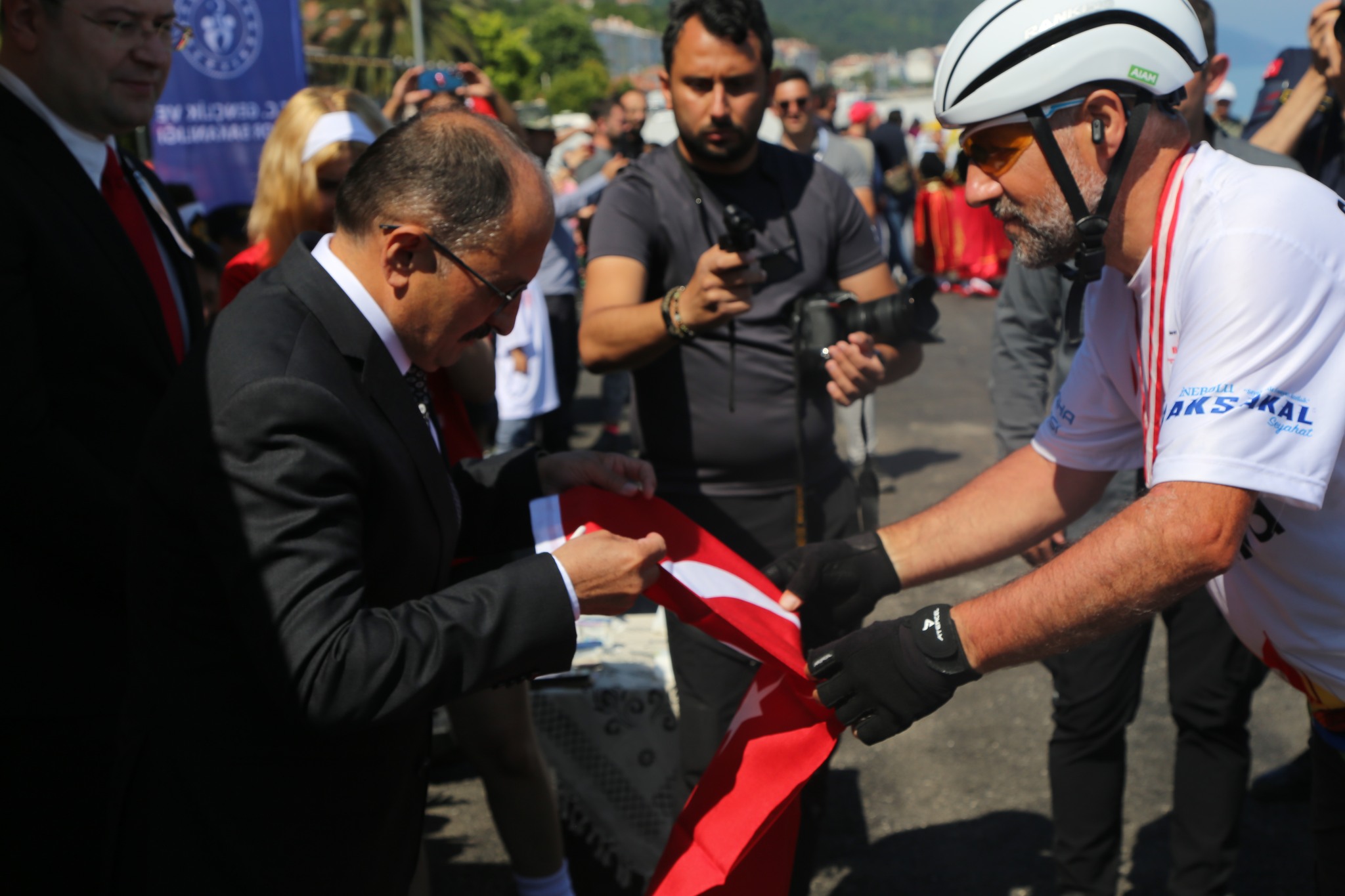 Bayrak1