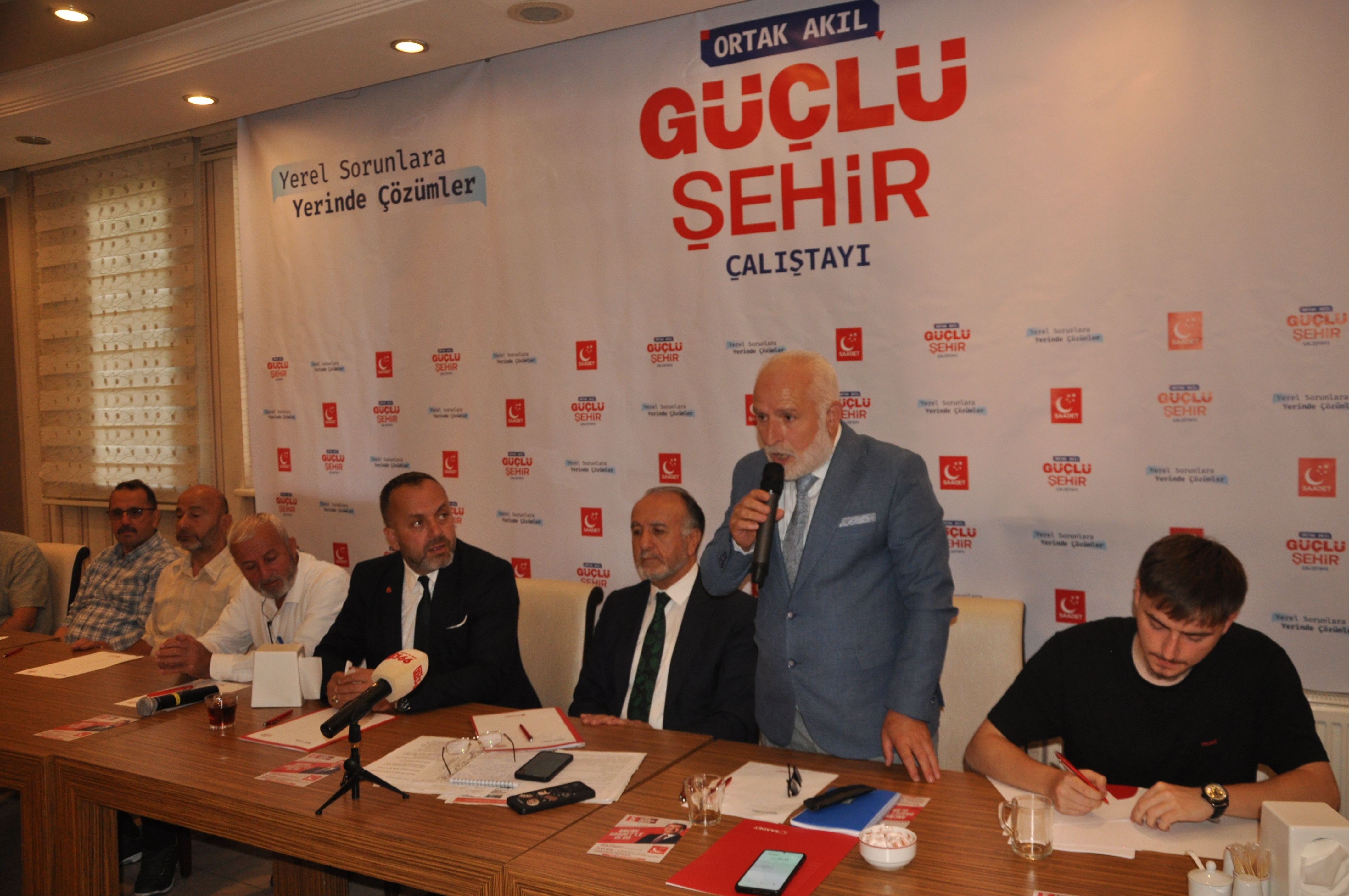 Burhan Özel