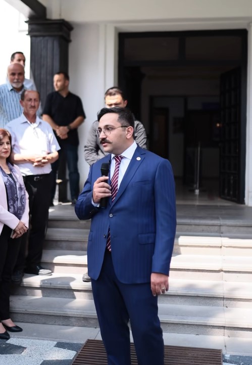Halkın Kaymakamı (2)-1