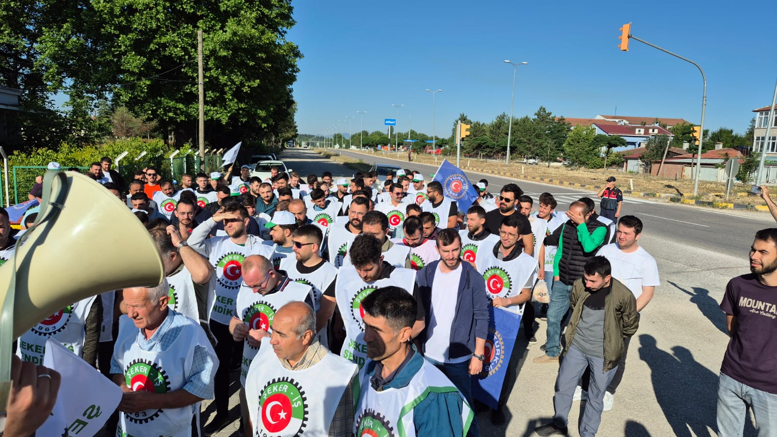Şeker İş Kastamonu Şubesi, “Masa Susarsa, Meydanlar Konuşur! (1)