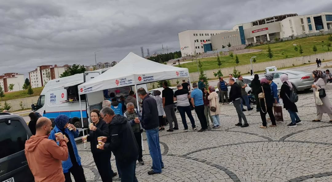 Tdv Kastamonu Şubesi’nden Sıcak Ikram (2)