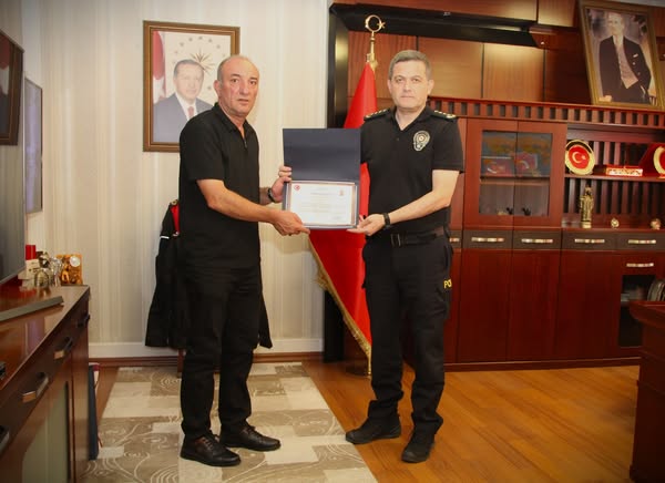 Emekli Polis Memuruna Kastamonu Emniyetinden Vefa (2)