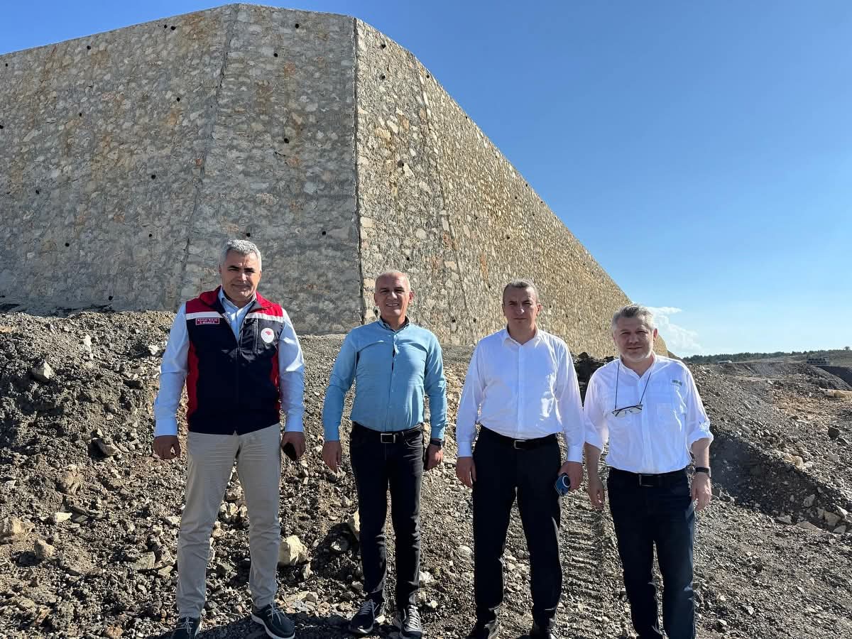 F B I M G 1752005853413