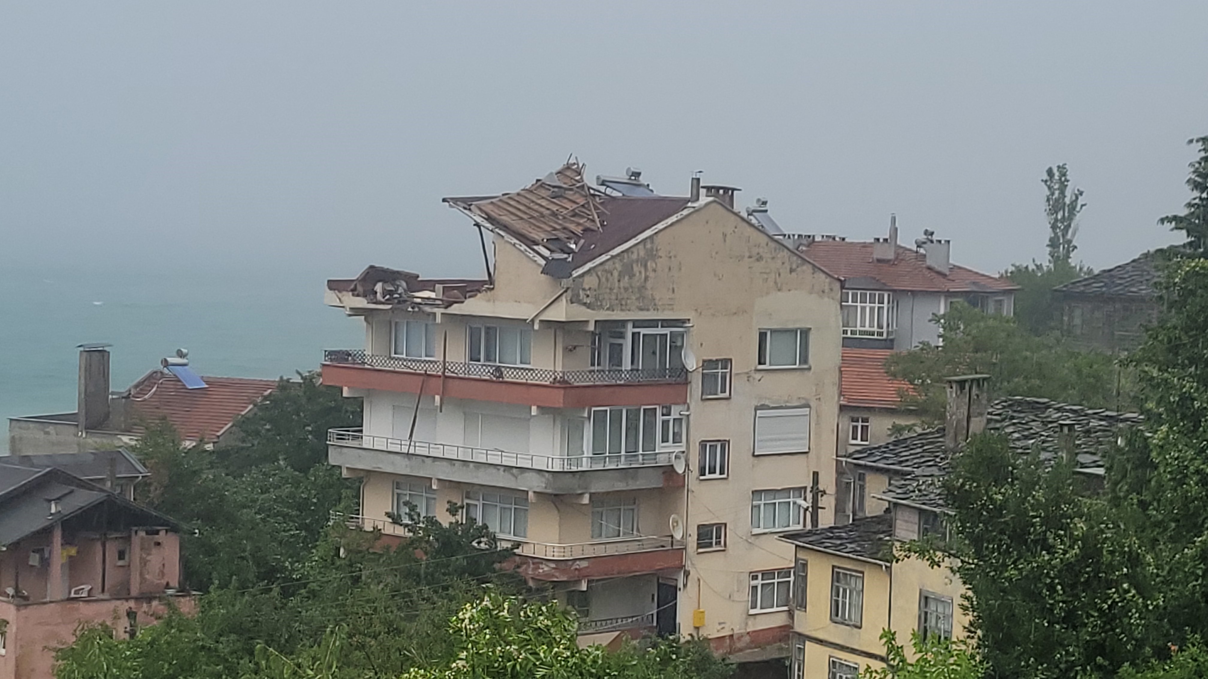 Fırtına (2)-1