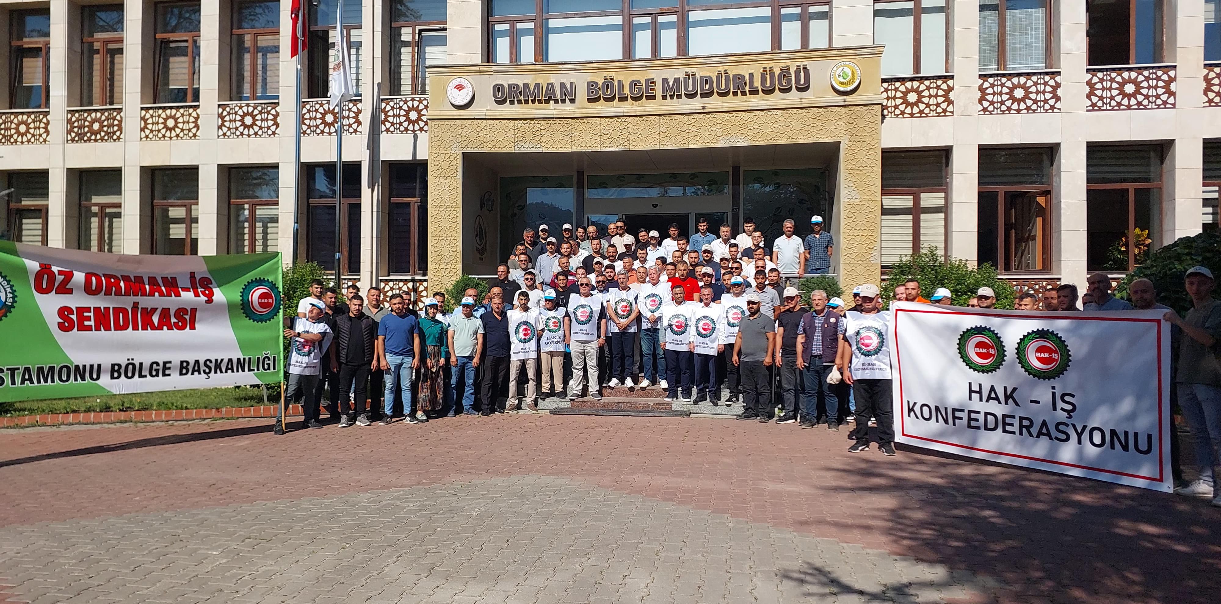 Hak İş’ten 81 Ilde Şehitler Için “Tek Yürek” (3)