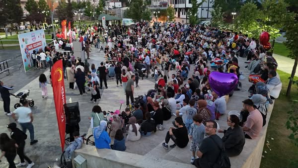 Kastamonulu Minikler Şehir Parkı’nda Doyasıya Eğlendi (2)