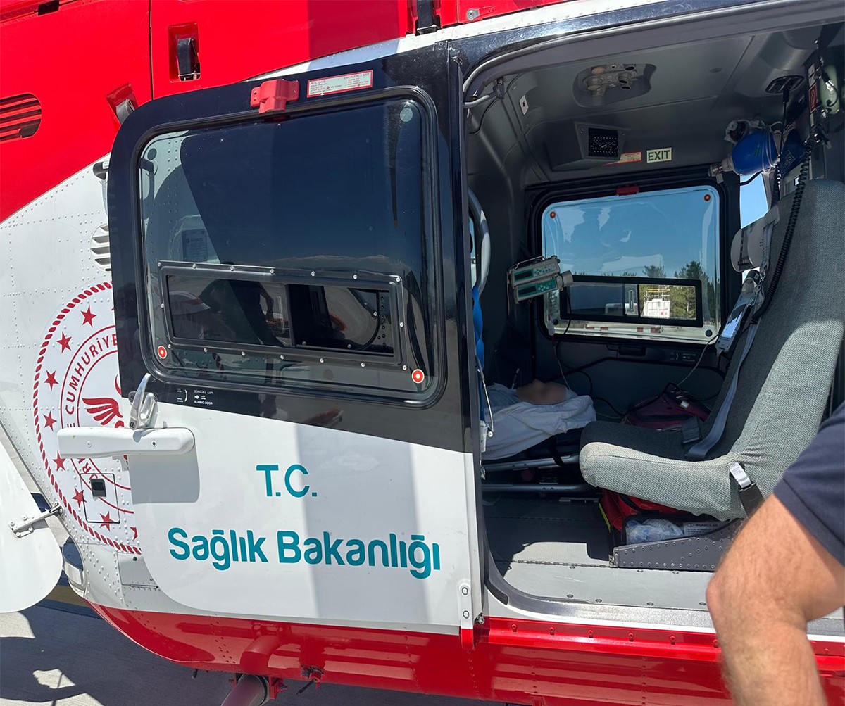 Kastamonulu Vatandaş Helikopter Ambulansla Ankara’ya Sevk Edildi (1)