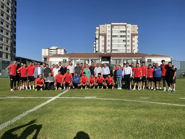 Ak Parti Heyeti, Gmg Kastamonuspor Antrenmanında (3)