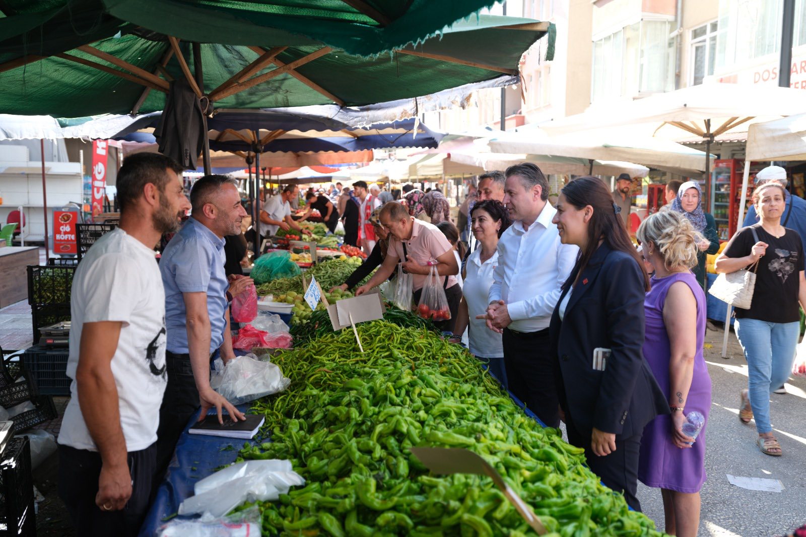 Chp Heyeti Salı Pazarında (3)