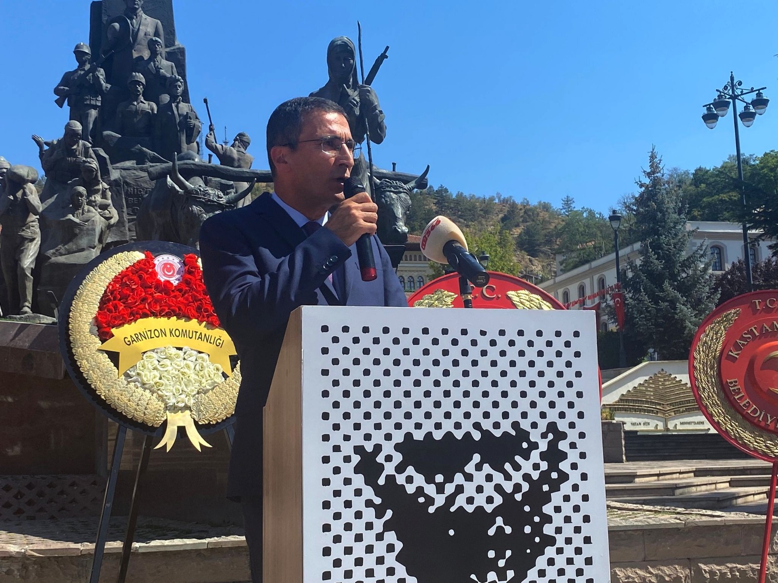 Cumhuriyet Ve Bağımsızlık Vurgusu (3)