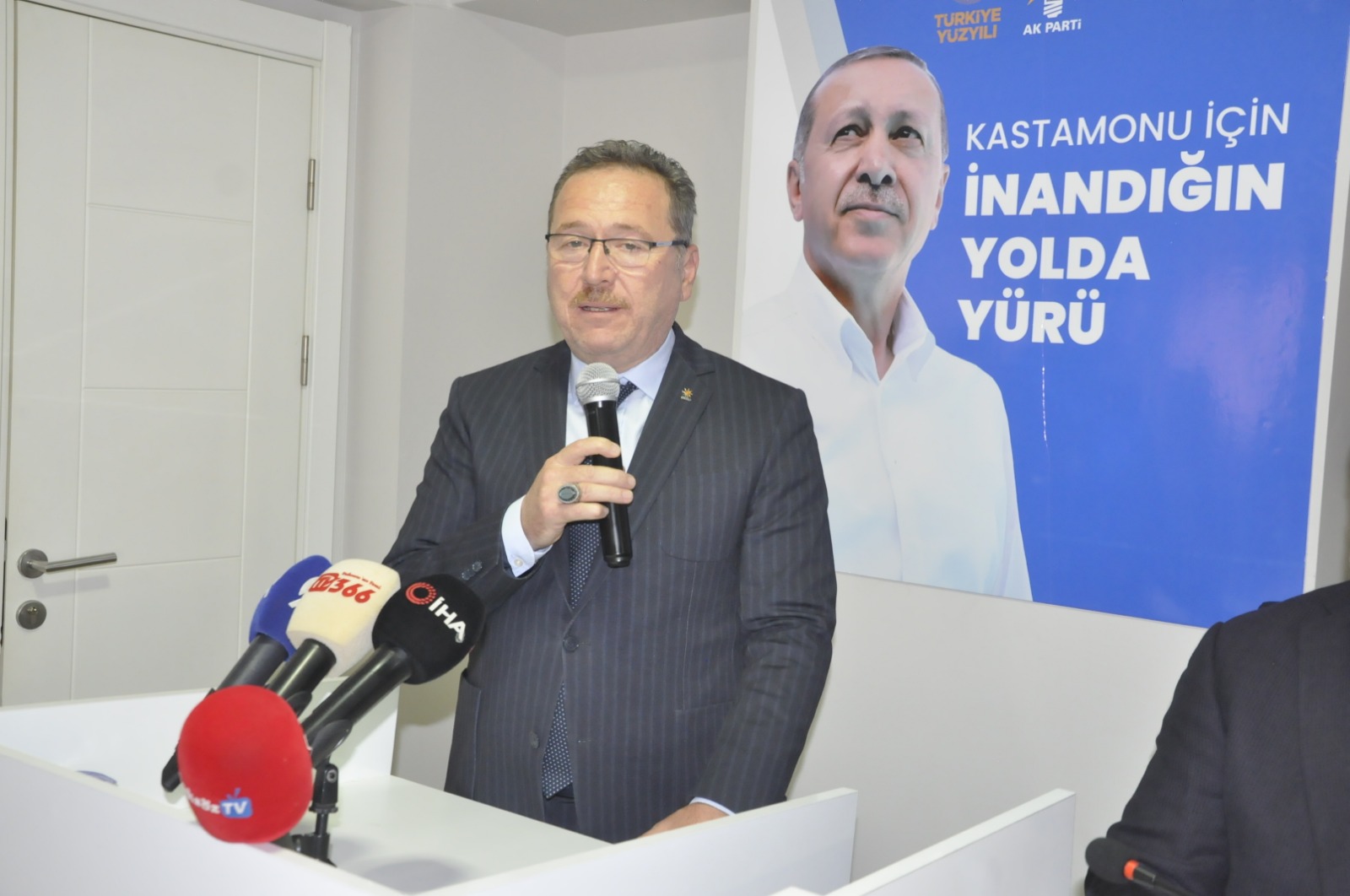 E00D549F 9A63 4E97 96F7 B58700083981