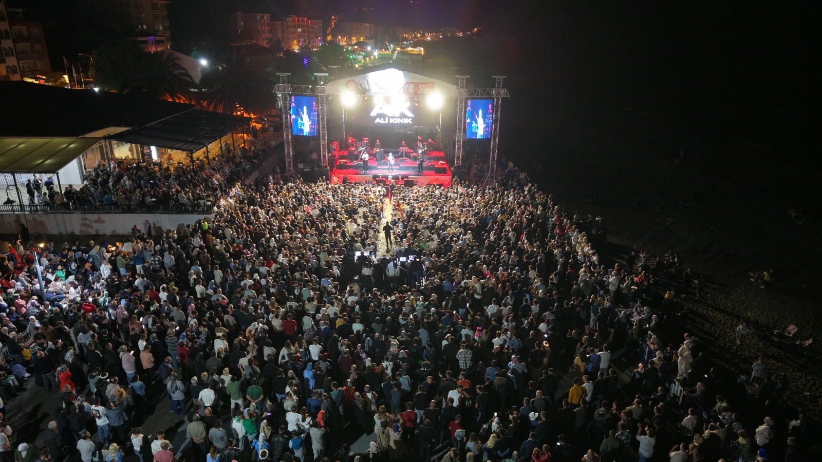 İnebolu’da Elif Buse Doğan Ve Ali Kınık Rüzgarı Esti (1)
