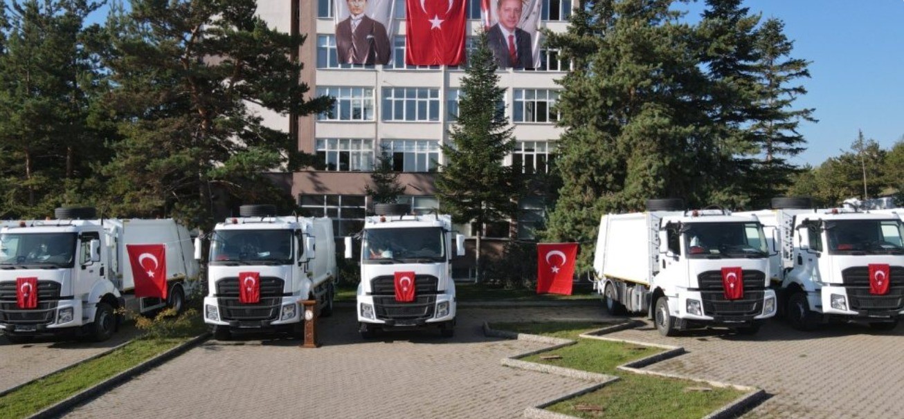 Kasmi̇b Az Mı Gitti Uz Mu Gitti (3)