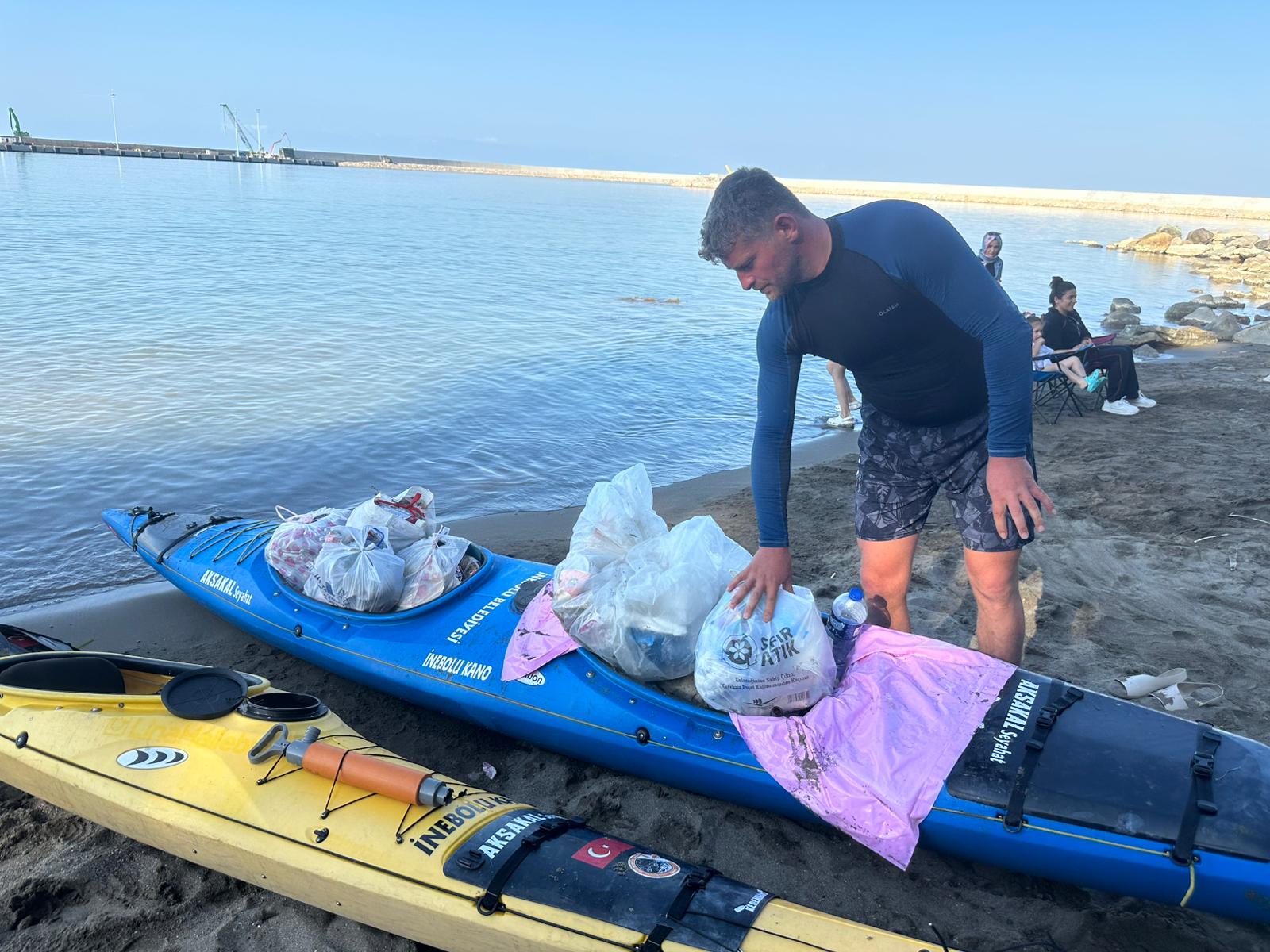 Kastamonu Sahilinde Topladığı Çöpleri Bakın Ne Ile Taşıdı! (1)