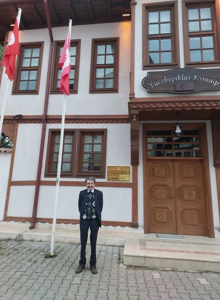 Şair Ahmet İdrisoğlu’nun Ardından (3)