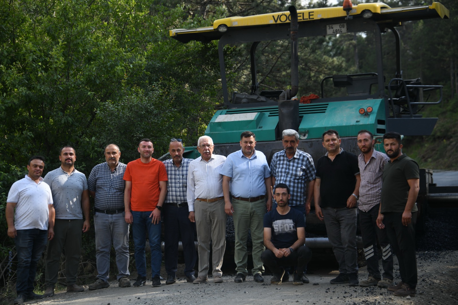 Yollara Sadece Asfalt Değil Alın Terini Serenler (1)