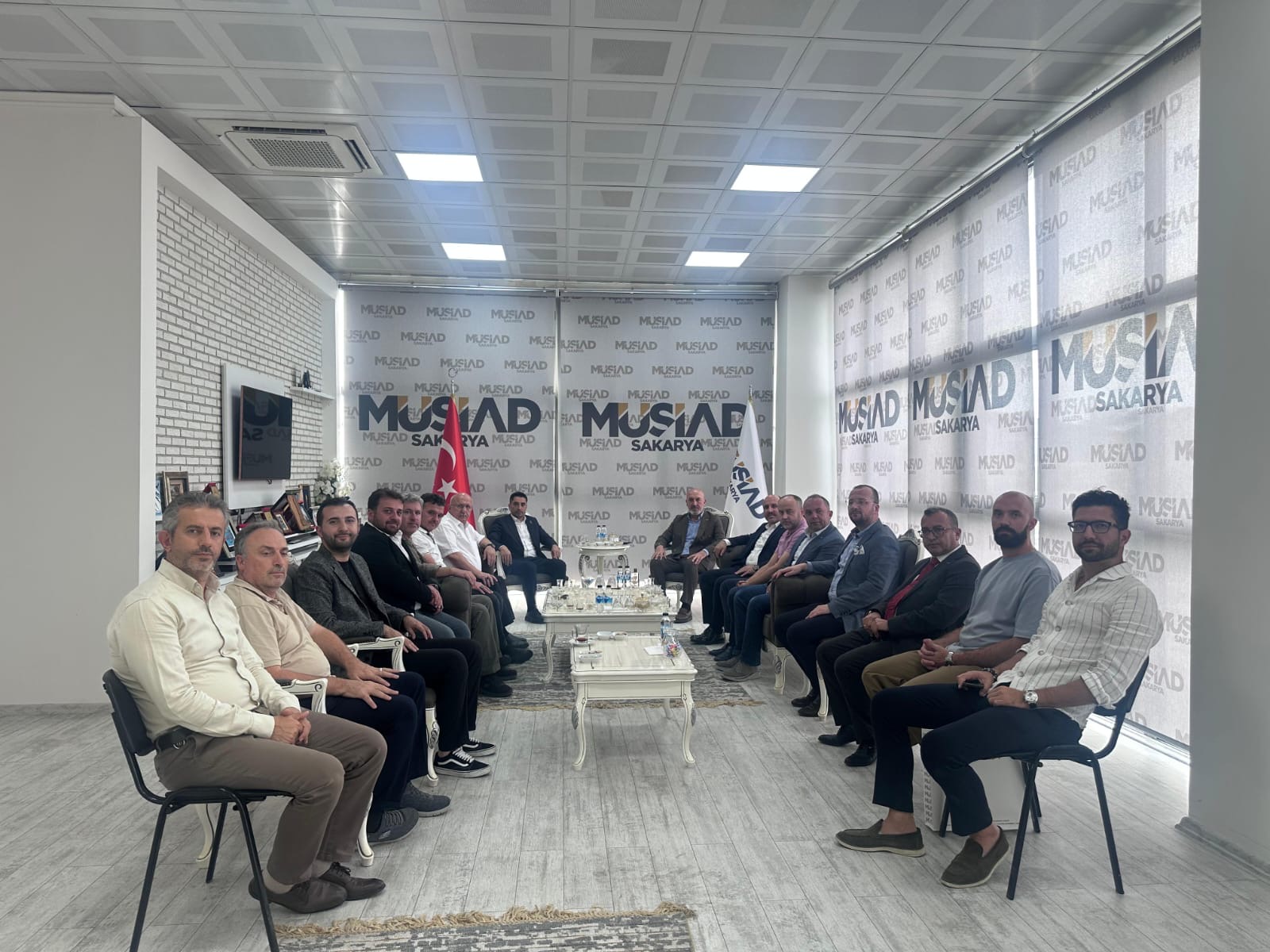 F8Dec794 B54E 4E80 9299 F228F082F00A