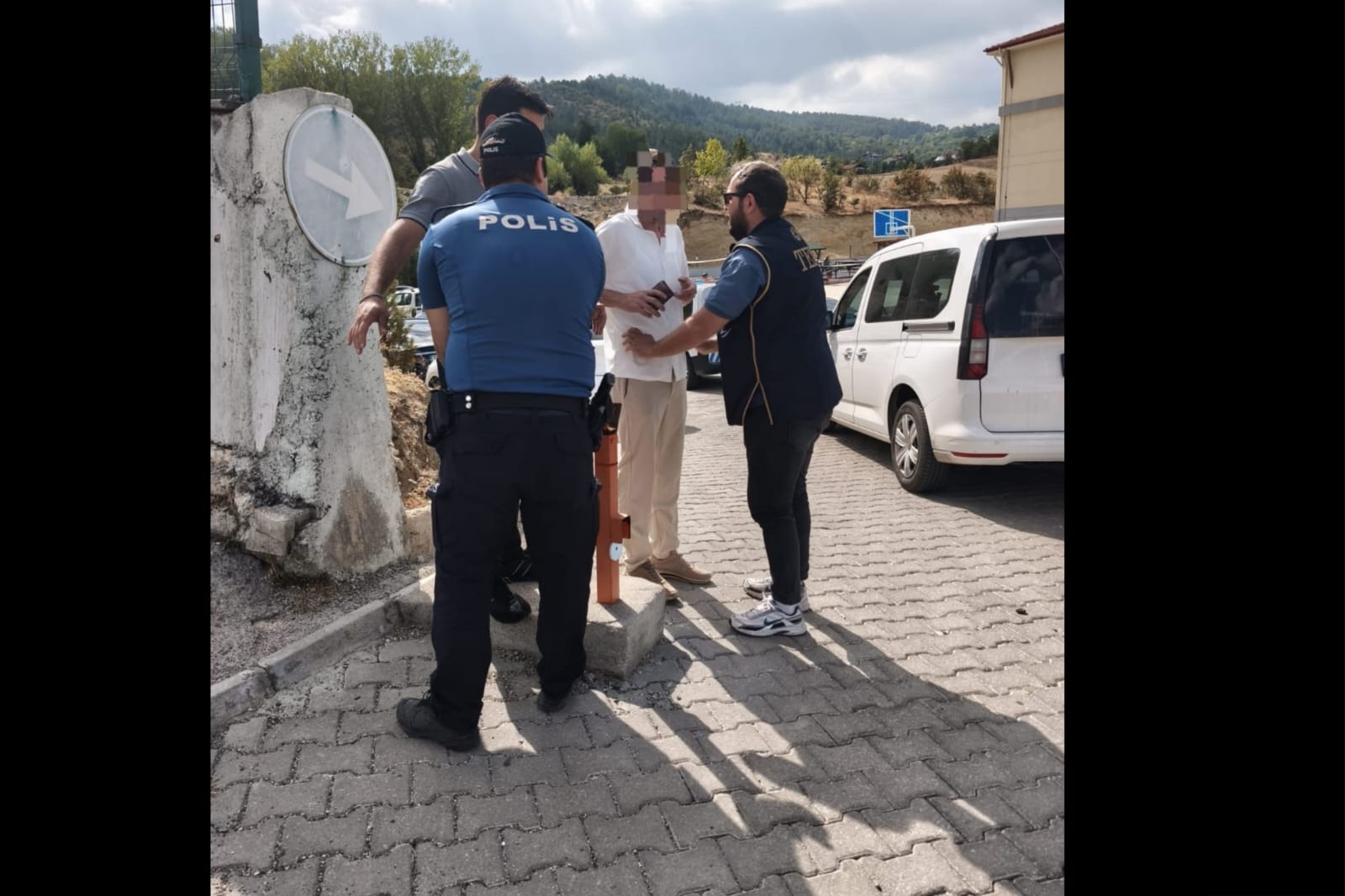 I M G 20250904 W A0001