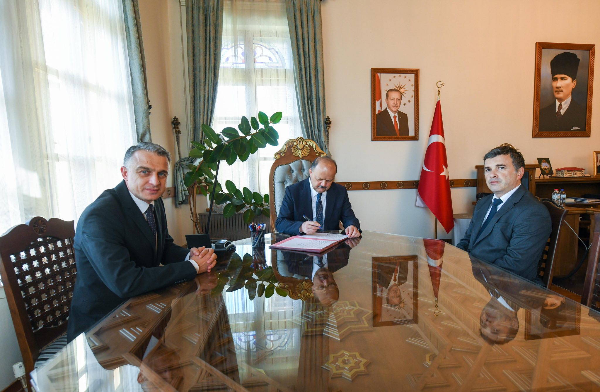 Kastamonu’da Iki Proje Için Imzalar Atıldı (2)