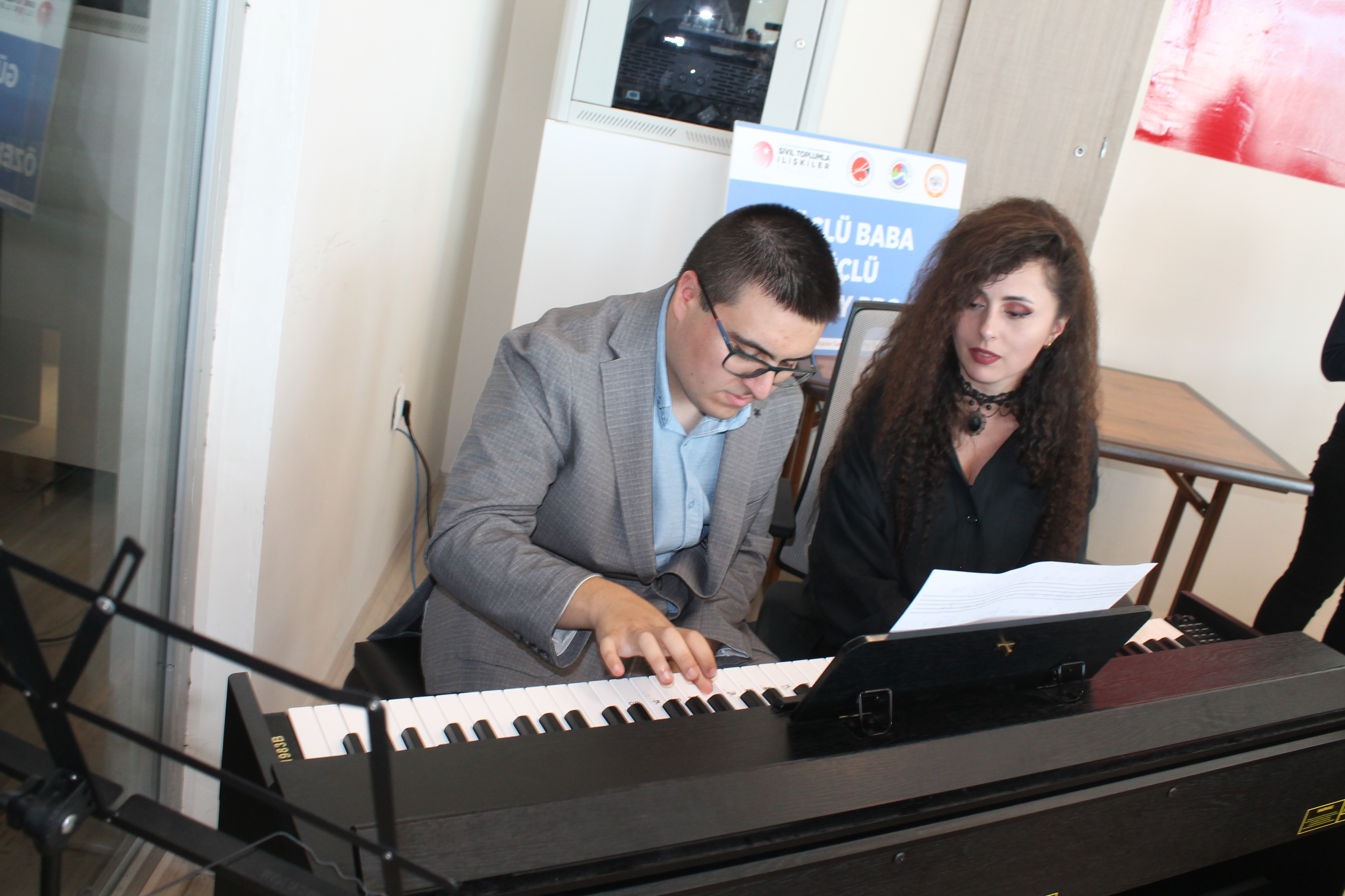 Mi̇ne Özgür Köşe (3) (4)