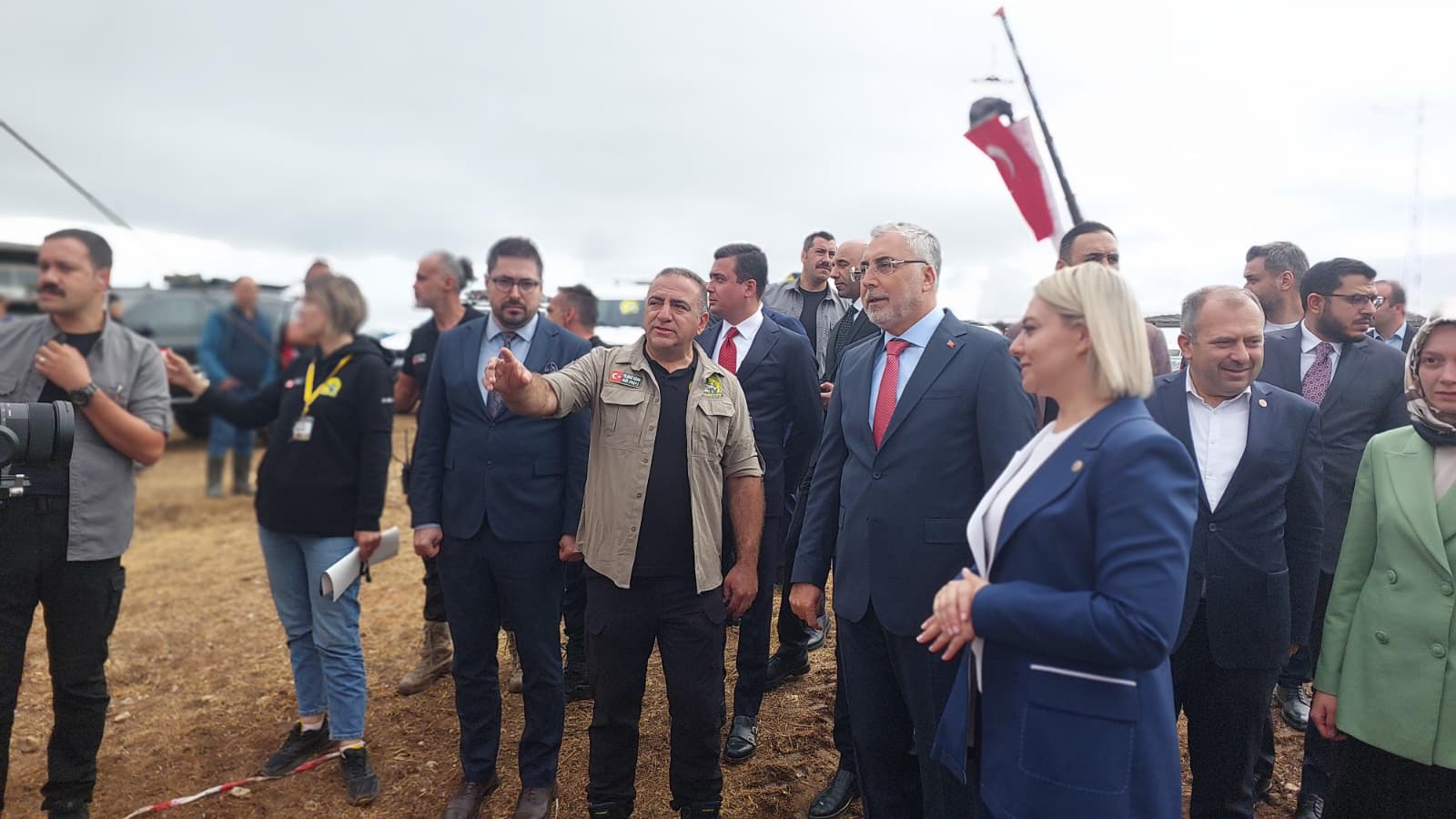 Off Road Gösterisi Yarışına Startı Bakan Işıkhan Verdi (2)