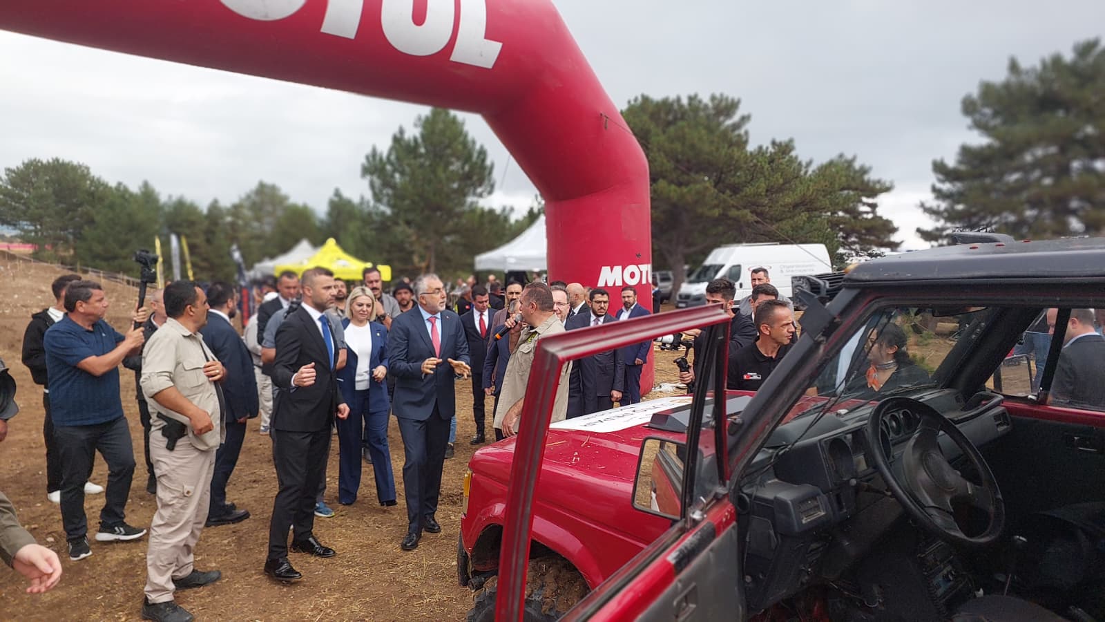 Off Road Gösterisi Yarışına Startı Bakan Işıkhan Verdi (3)