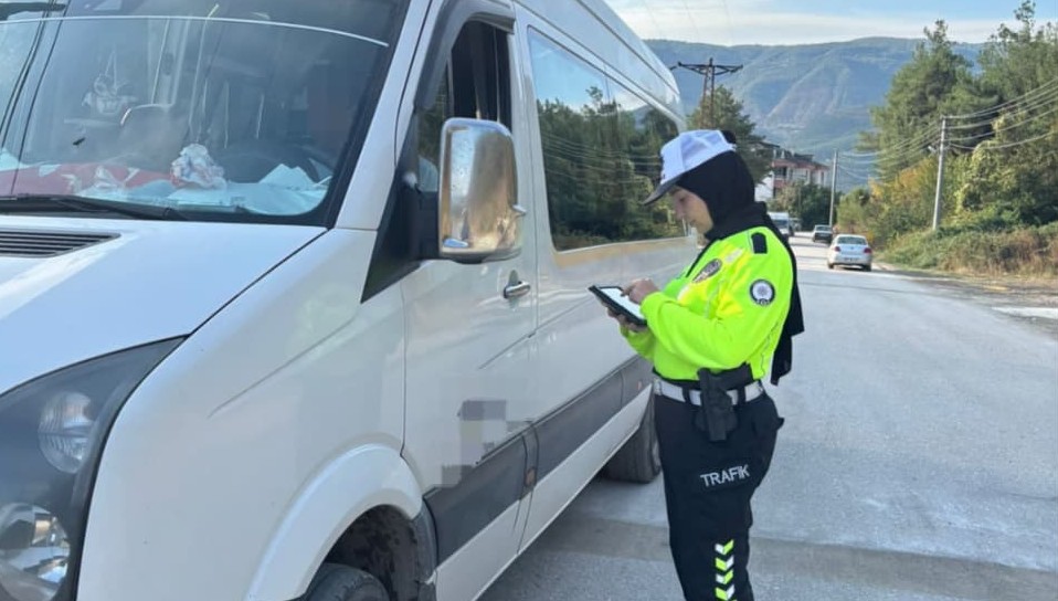 Okul Çevreleri Denetlendi, 876 Şahıs Kontrol Edildi (3)