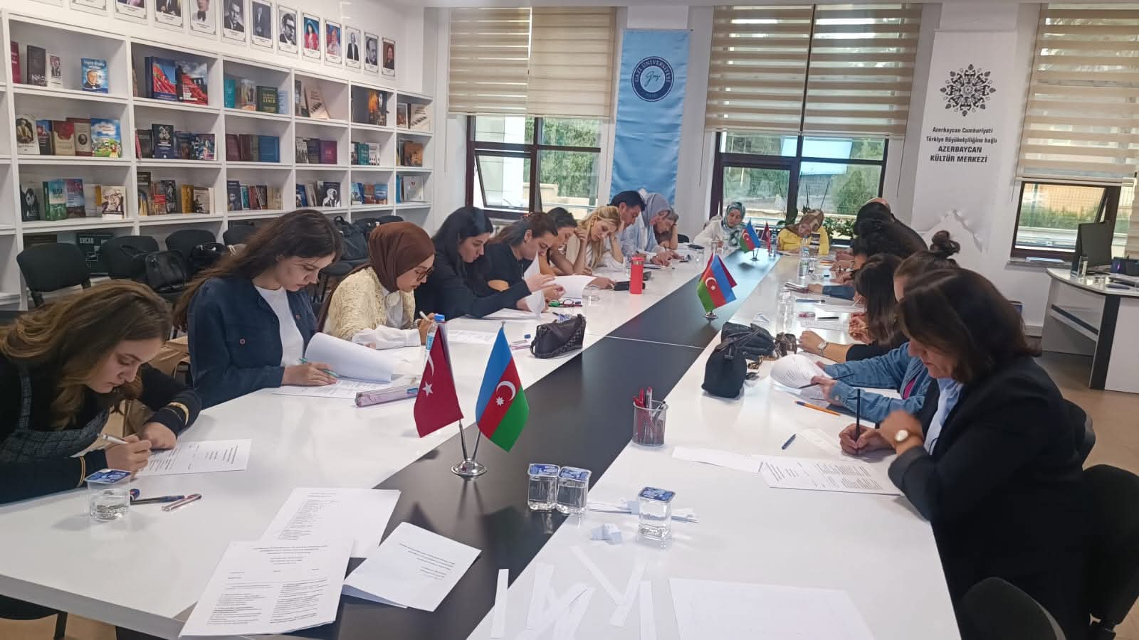 Türkiye’de Azerbaycan Türkçesi Kurslarının Ilk Grupu Mezun Oldu (2)