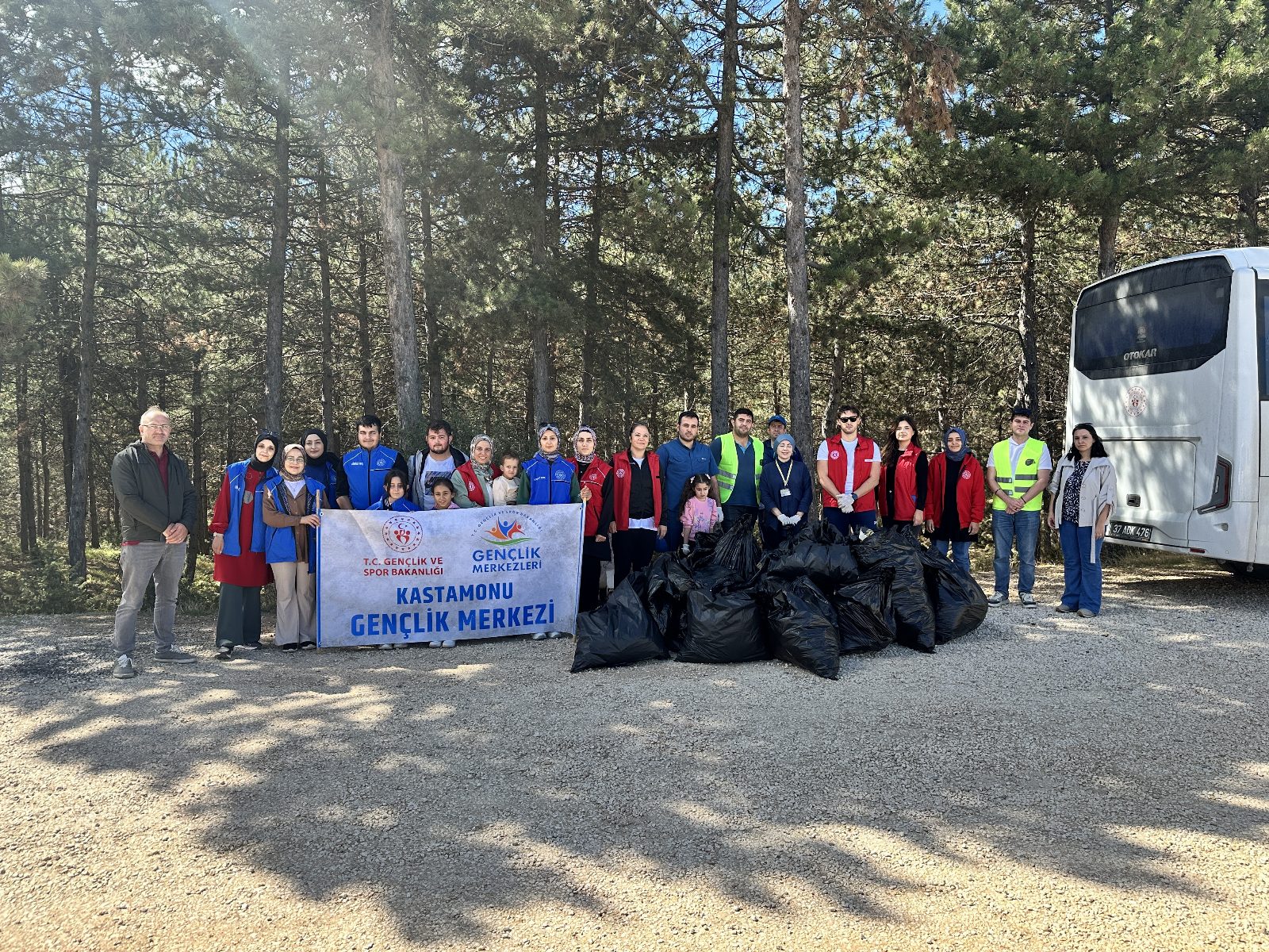 COP TOPLAYAN OGRENCILER