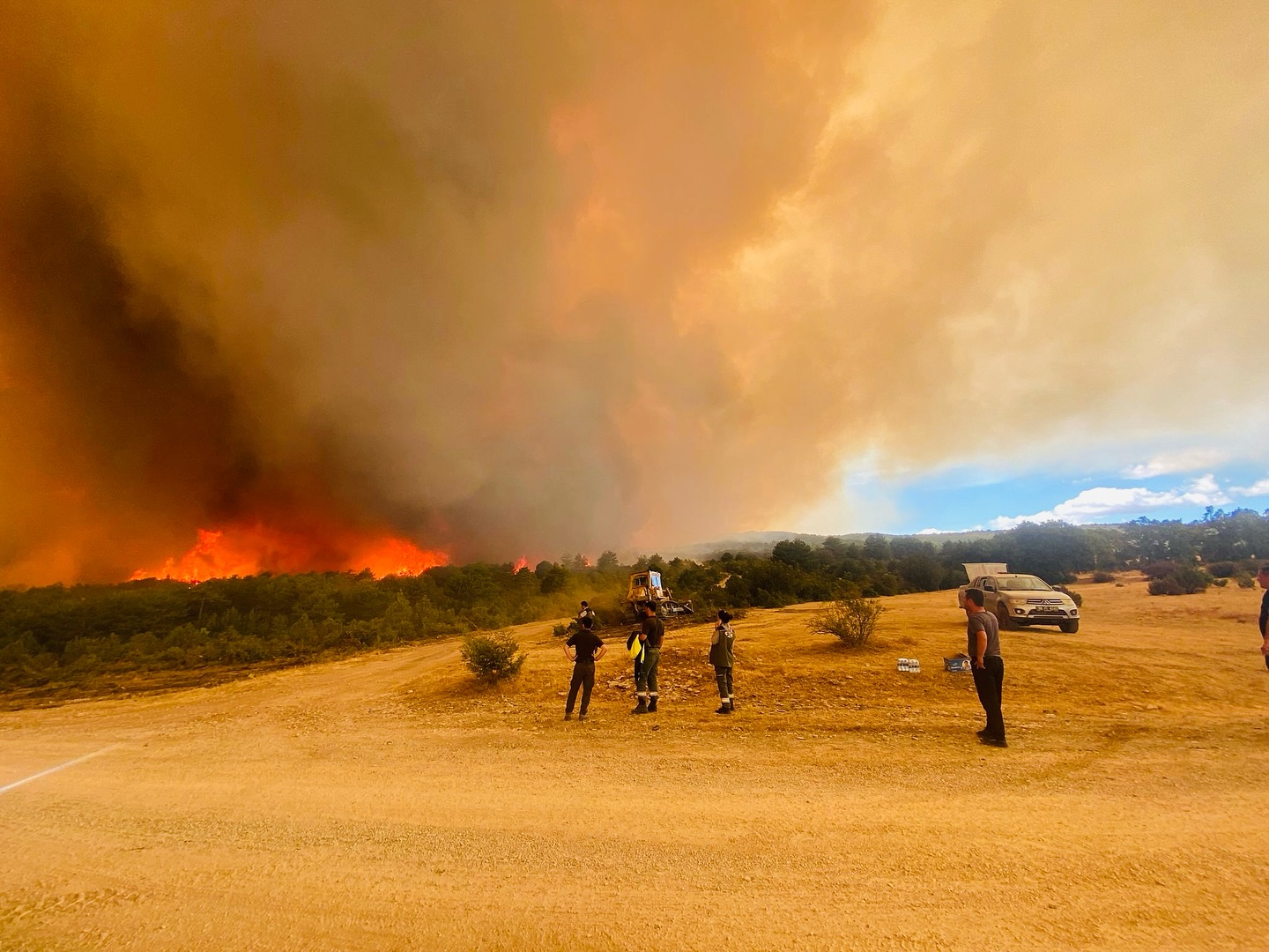 Yükümlüler, Araç Yangınında Yardıma Koştu (1)