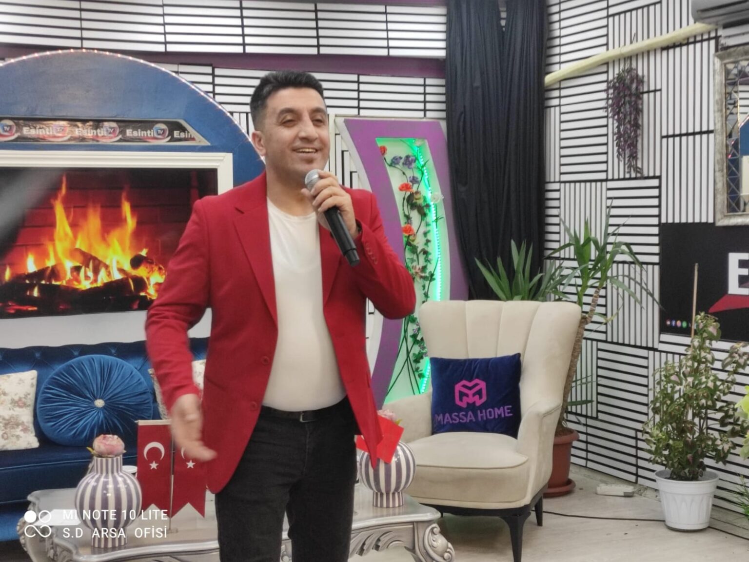 1000271891 1536X1152