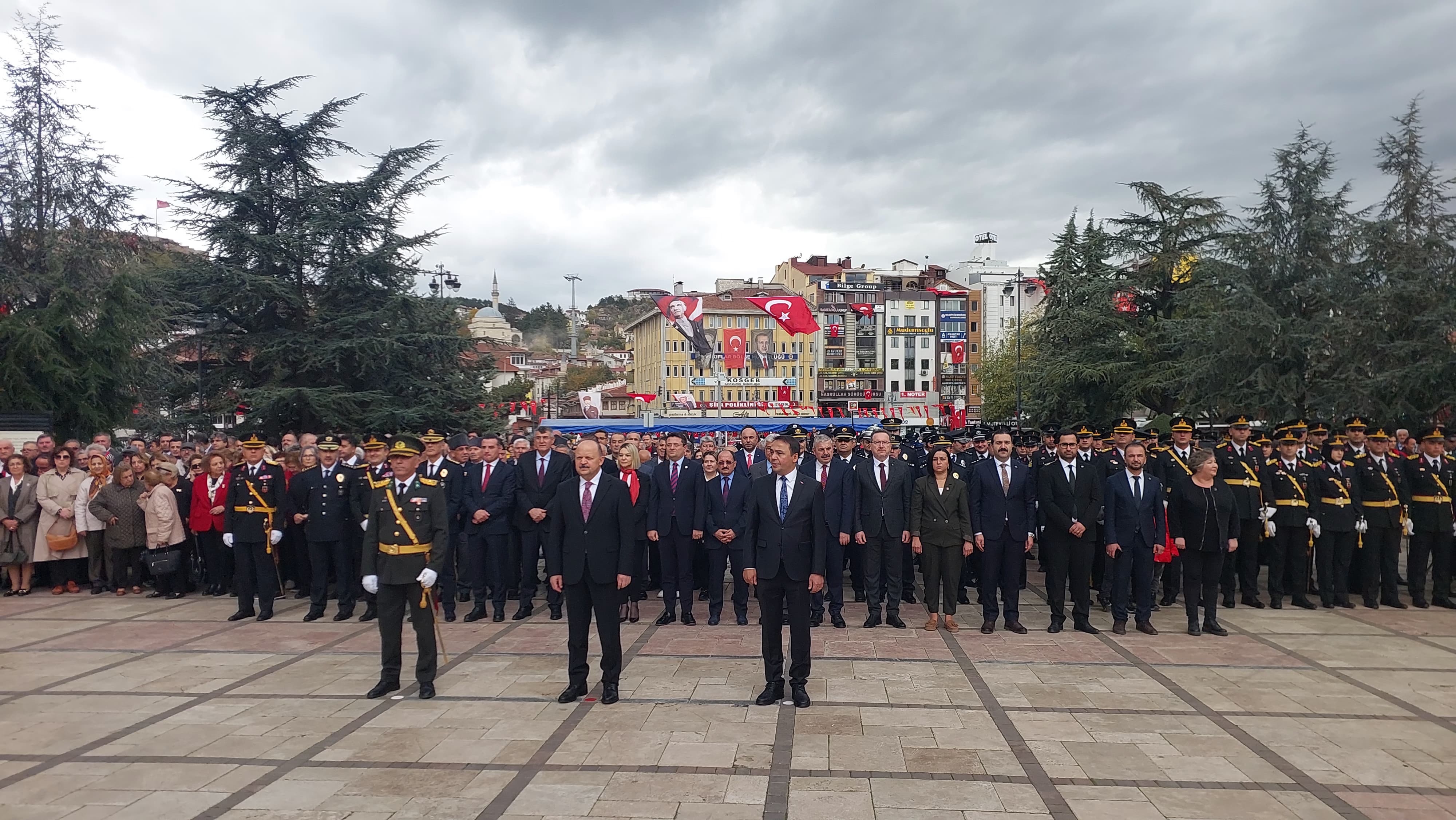 206D8693 C88E 4949 9D8B 7D234Dab570D