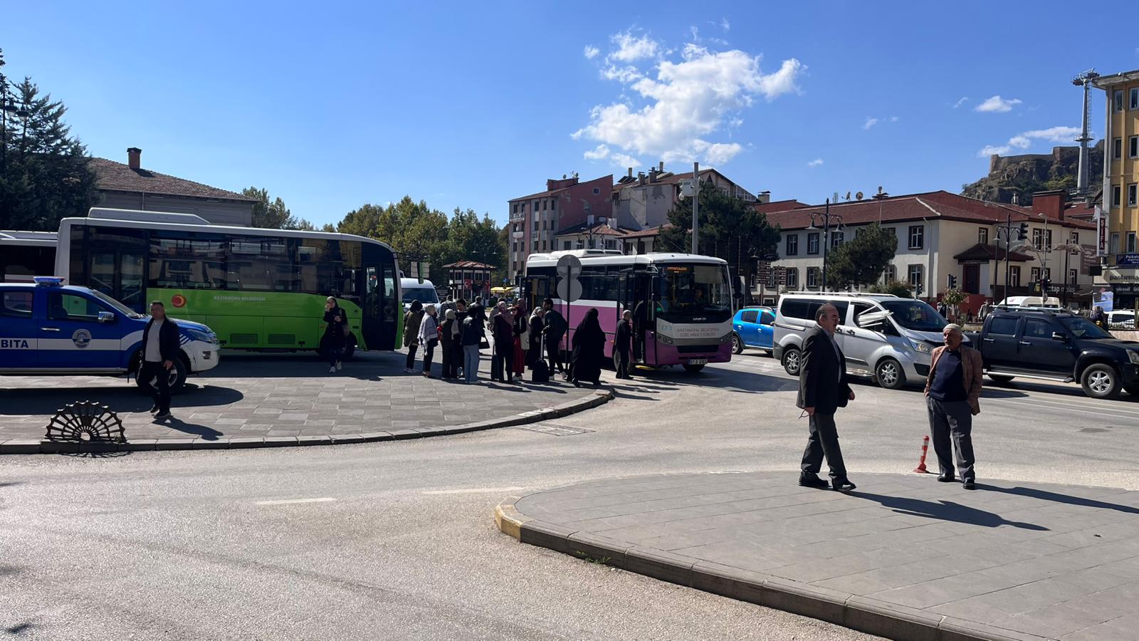Cumhuriyet Meydanı'nda Duraklar Sil Baştan! (2)