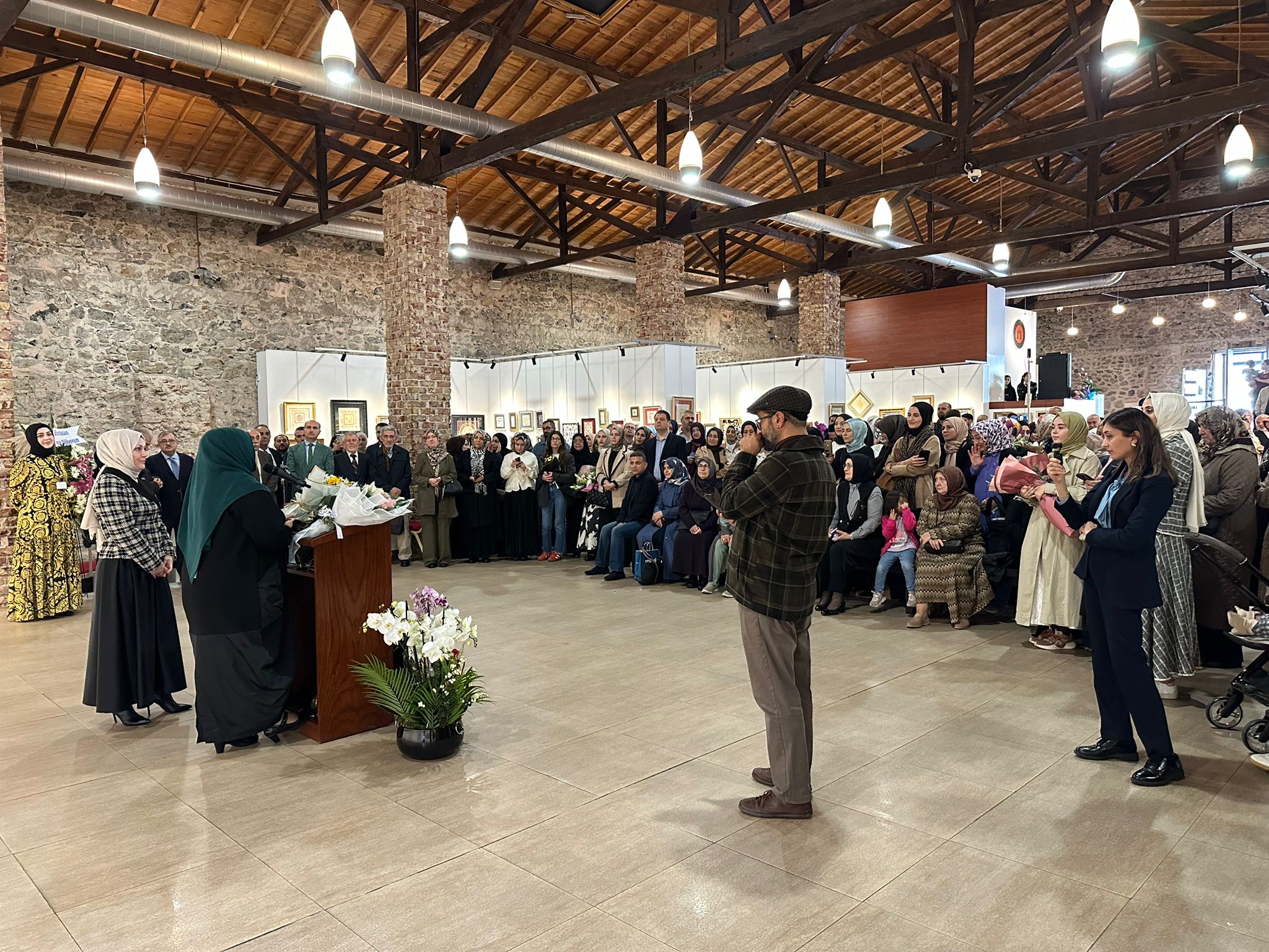 İnebolulu Sanatçıdan Tezhip Ve Çini Sergisi (2)