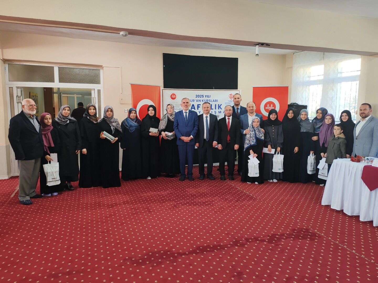 Kadın Hafızlar Yarısması (2)