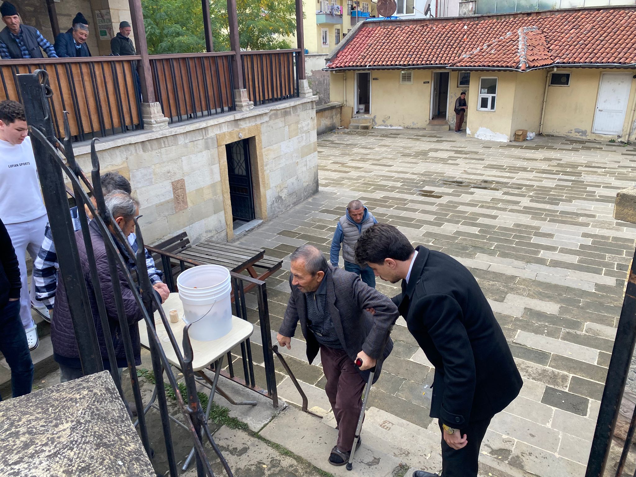 Kastamonu'da Cuma Sonrası Hayır Lokması3