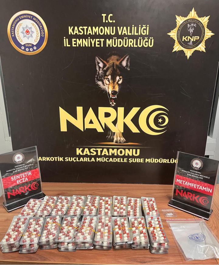 Kastamonu'da Uyuşturucuya Geçit Yok 2 Tutuklama (2)