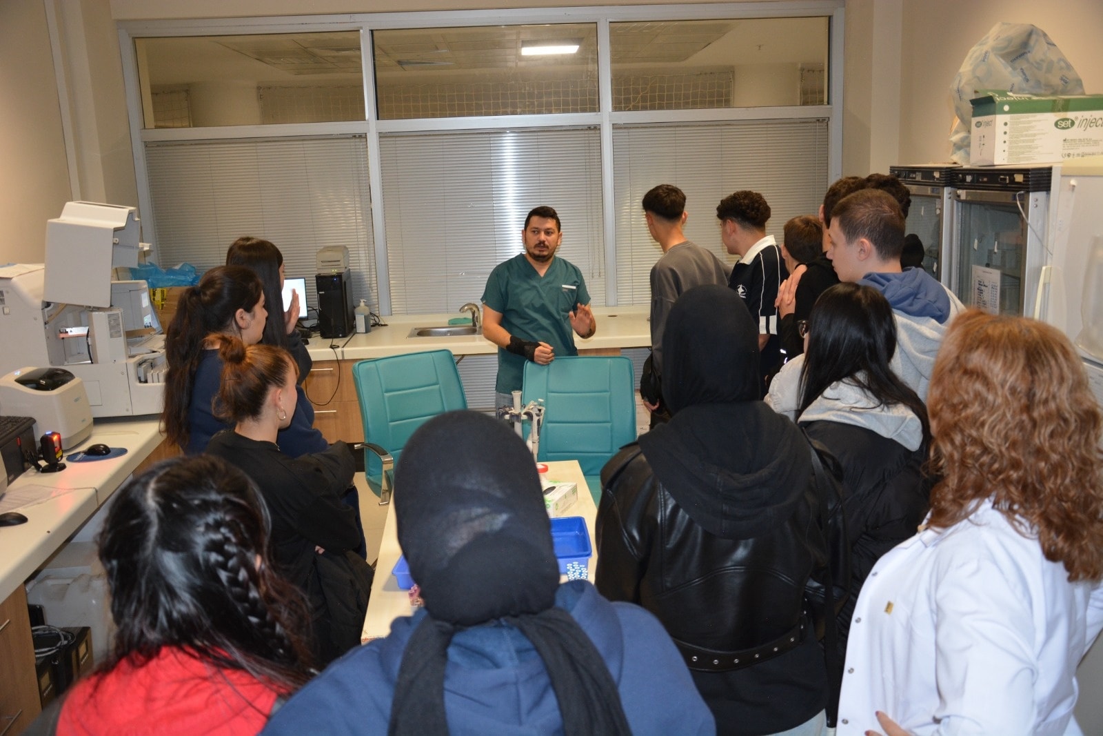 Keah, Mtal Öğrencilerine Kapılarını Açtı (3)