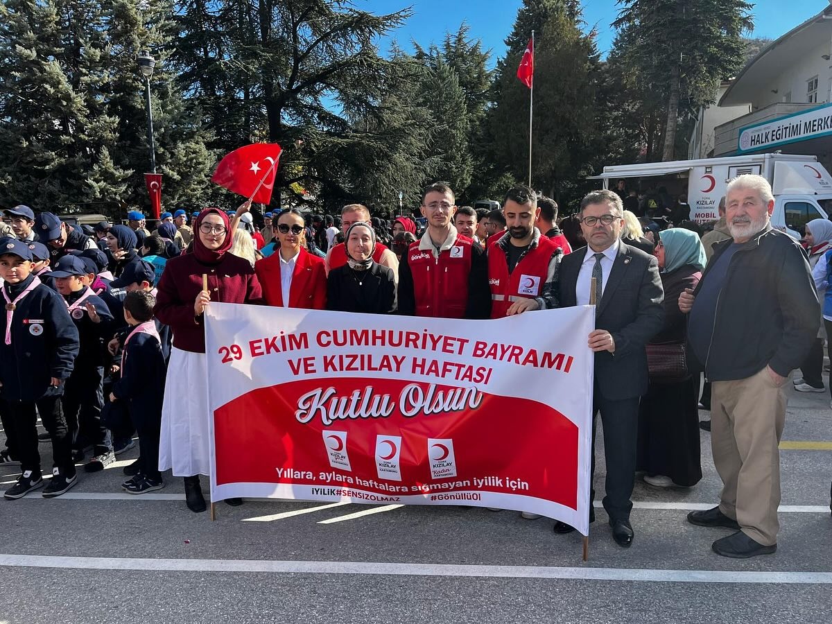 Kızılay Kastamonu Şubesi, 29 Ekim’de Gönülleri Isıttı (2)
