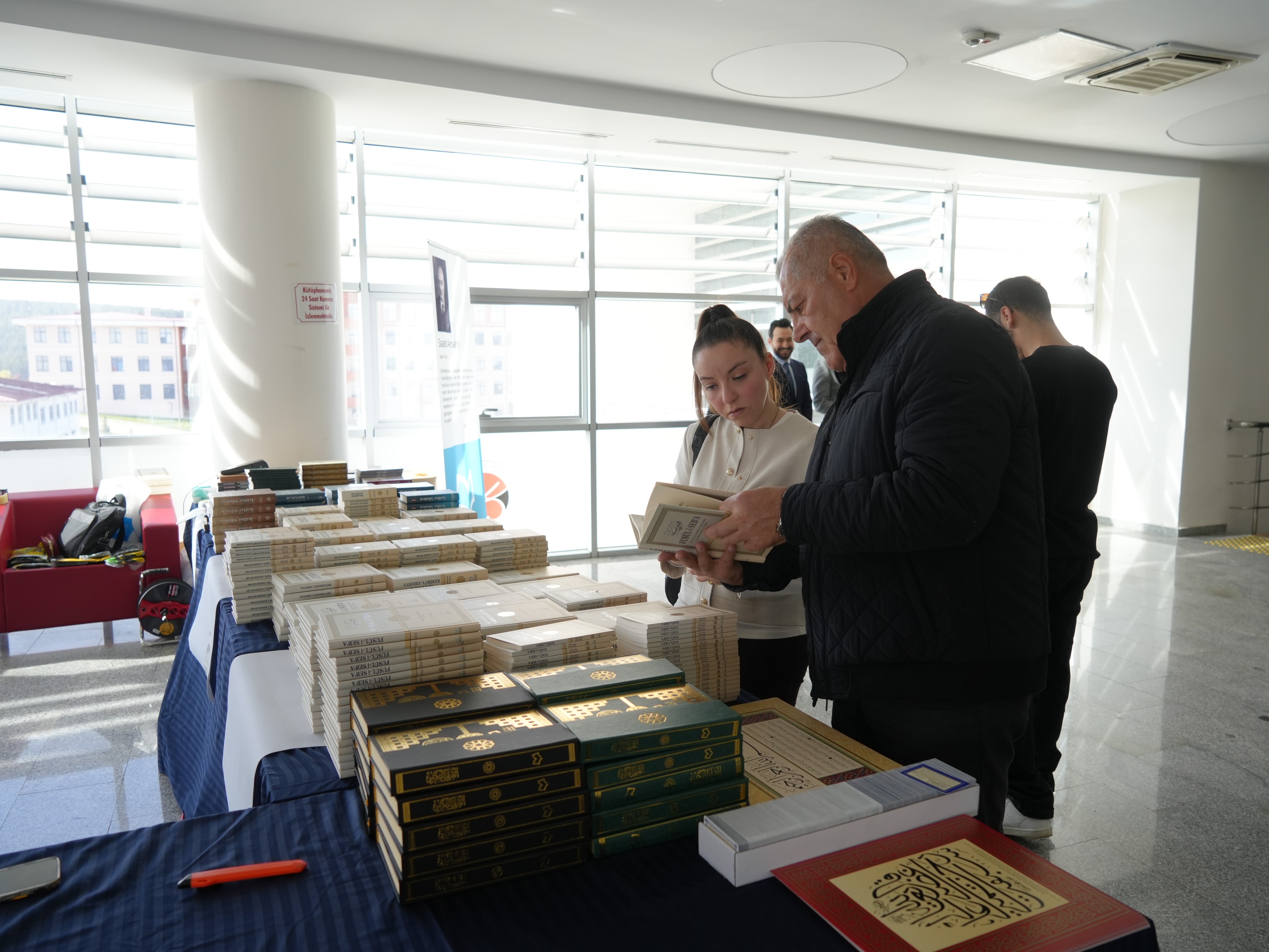 Prof. Dr. Mehmet Atalan Genç Akademisyenlerimizle Iftihar Ediyoruz (2)