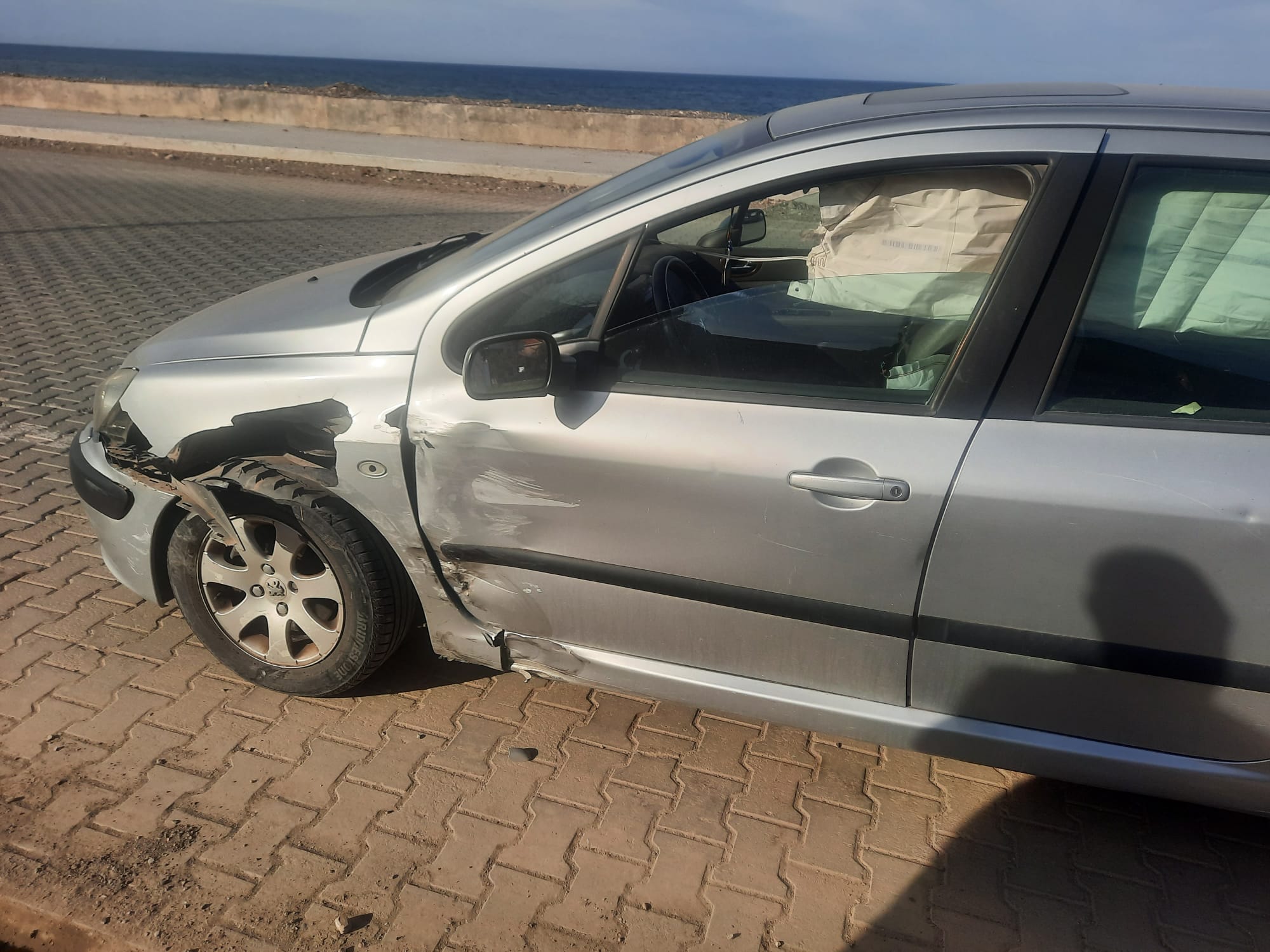 371226A5 109B 4F40 9A3E 5Ef94A9Fa29F