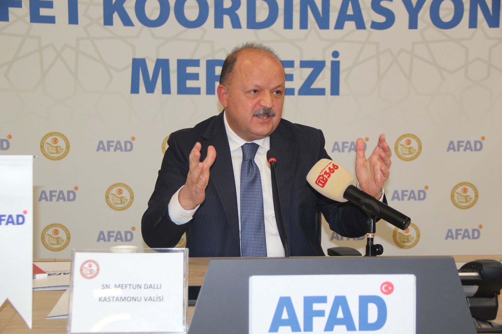 513Fc2E5 Bcde 4136 9E39 41Ec649655D5