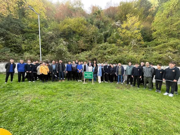 579070031 25097562429884914 9163305970440052686 N